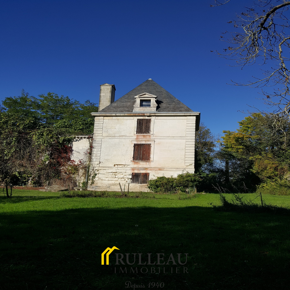 vente CHATEAU A RENOVER DANS LE FRONSADAIS | Rulleau Immobilier